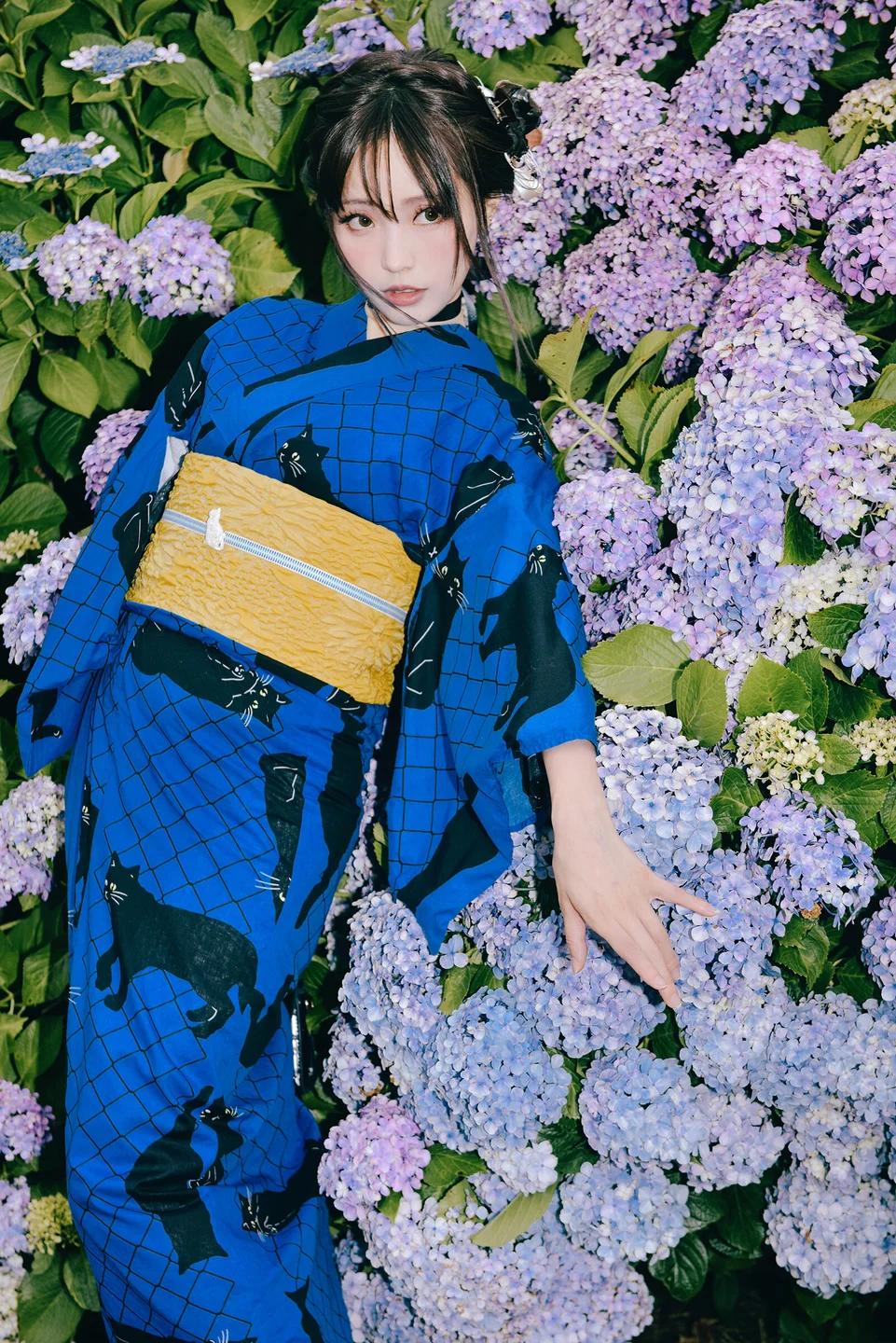 ElyEE子 - Rainy Season Black Cat [38P,4V-93MB] tg@simisebaisi 【丝足阁】010.webp